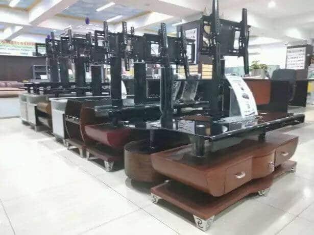 foto furniture yang membingungkan